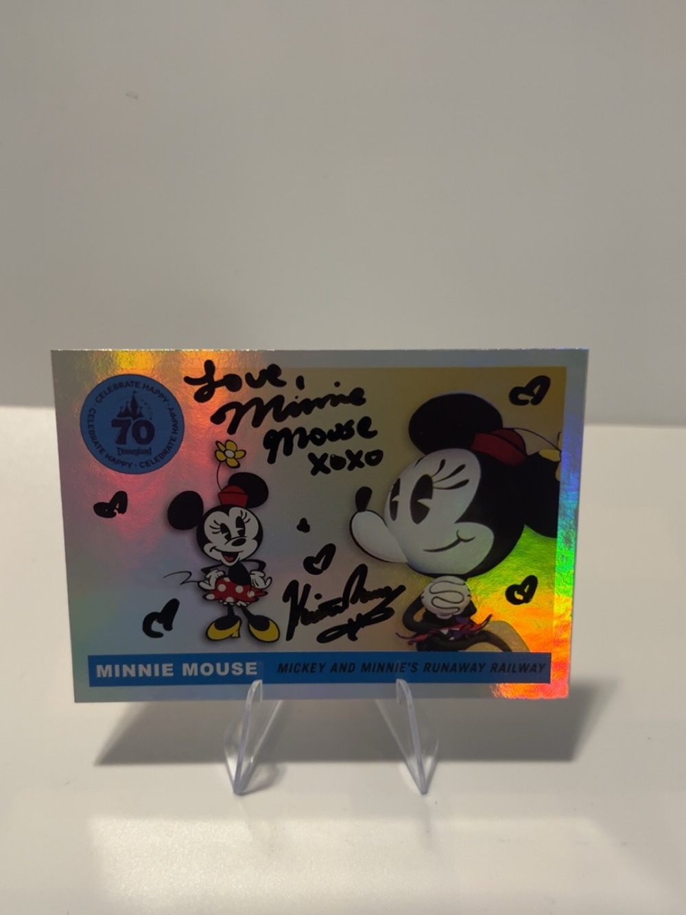 Disney Minnie Mouse Blue and Yellow Trading Card Back